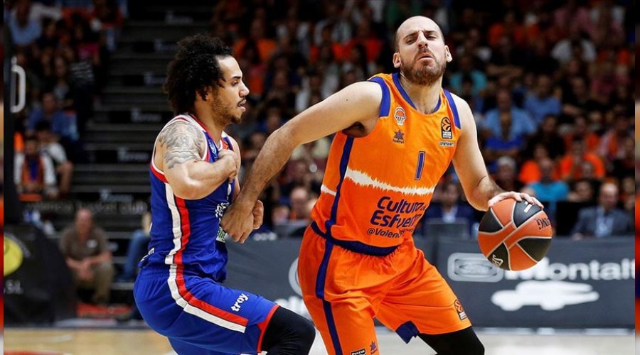 Anadolu Efes İspanya’da kazandı