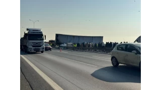 Anadolu Otoyolu'nda trafik durdu