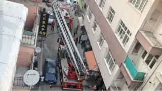 Ankara Polatl'da bina yangn: Mahsur kalanlar var