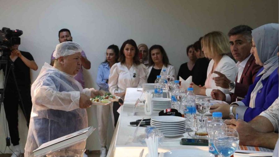 Antalya'da en iyi piyaz� yapma yar��mas�