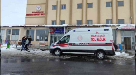 Ardahan'da 42 öğrenci zehirlendi