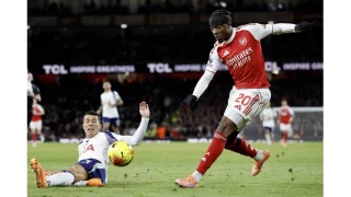 Arsenal derbide Tottenham' 4-1 ile geti