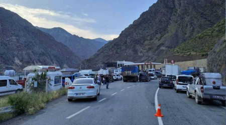 Artvin-Yusufeli karayolu ulaşıma kapandı