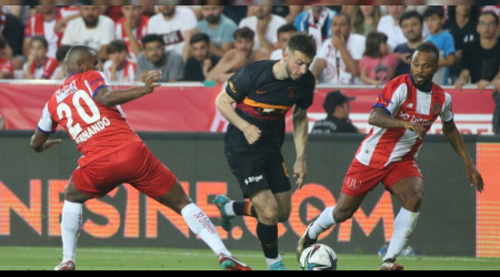 Aslan'ın ızdırap dolu sezonu beraberlikle bitti