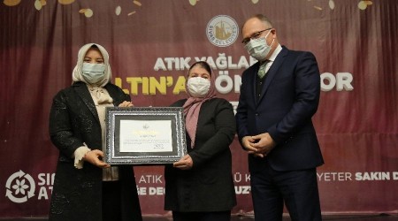 Atık yağ biriktirip çeyrek kazandılar