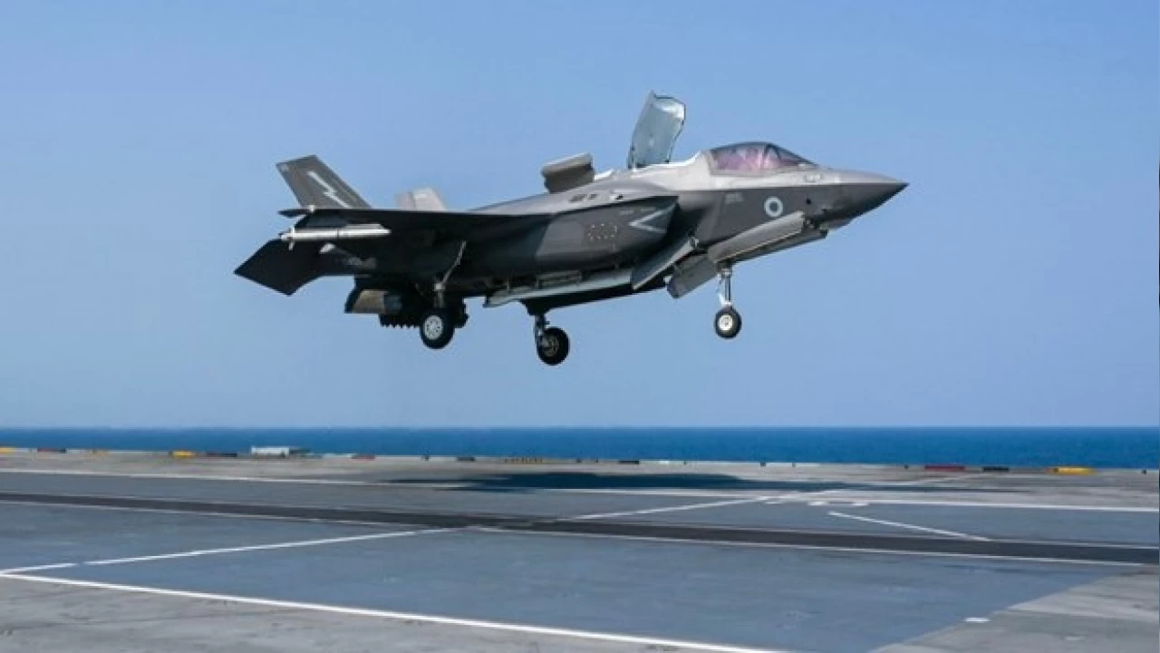 Avustralya'da �srail'e F-35 par�alar� �reten fabrika protesto edildi