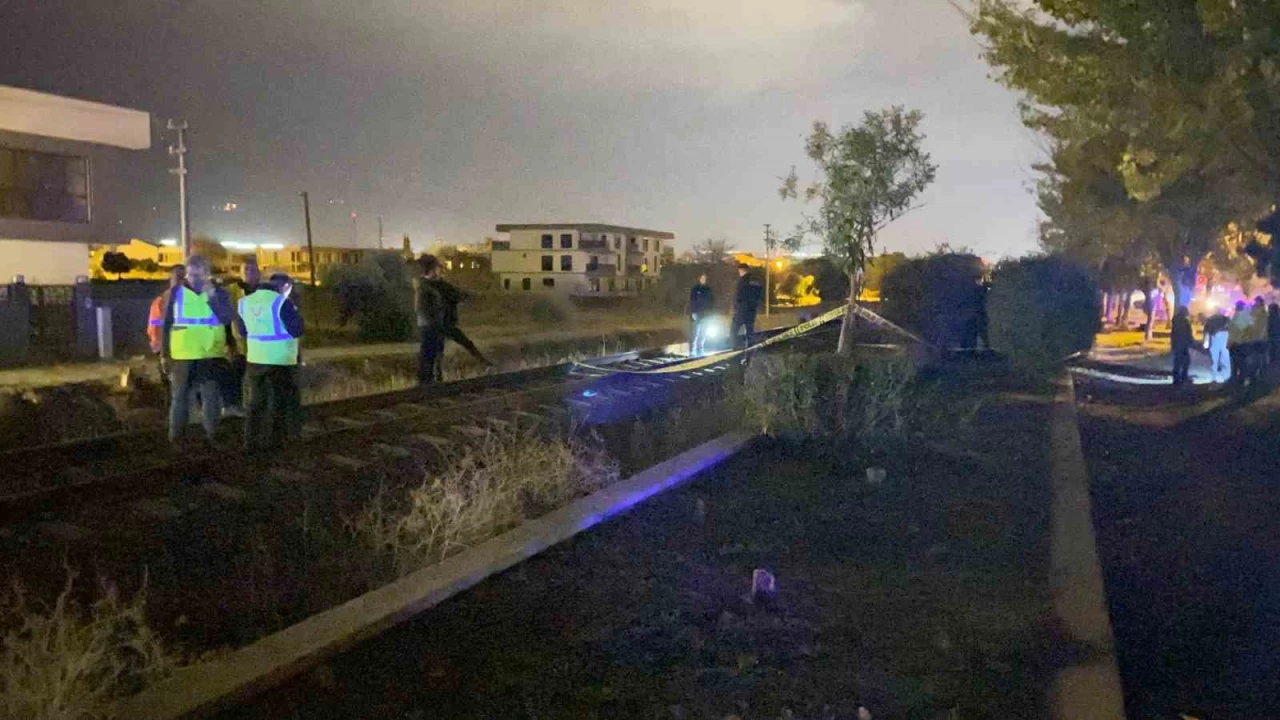 Aydn'da trenin arpt 24 yandaki gen hayatn kaybetti