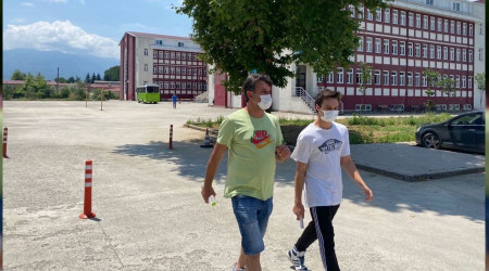 Baba oğul YKS sınavına birlikte girdi