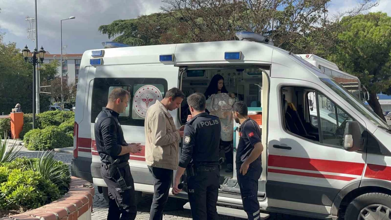 'Babası gelip alacak' diyerek 2 aylık bebeğini bırakıp kaçtı