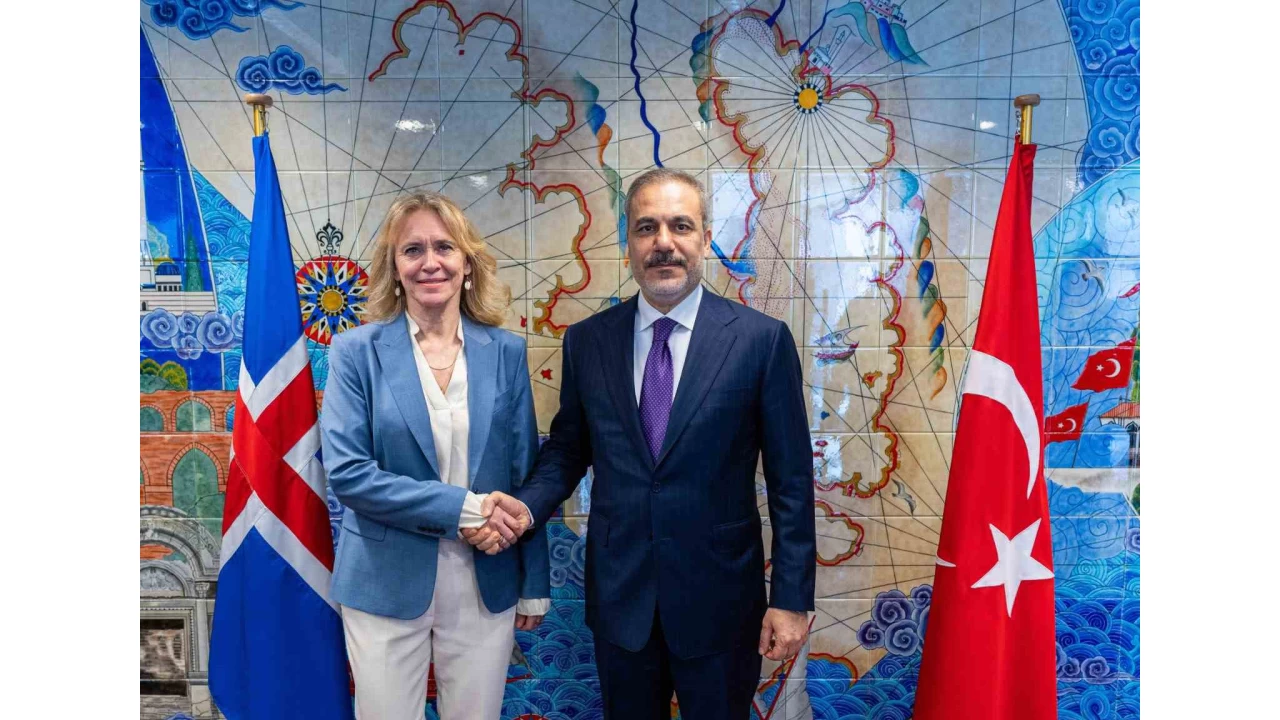 Bakan Fidan, mevkidaşı Gunnarsdottir ile görüştü