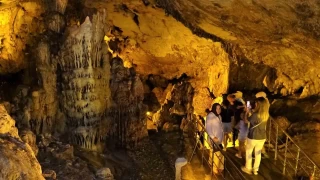 Ballca Maaras'nn geici gzergh ziyaretileri madur ediyor