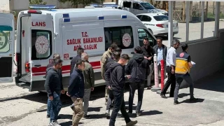 Başkale'de askeri araç kaza yaptı: 11 yaralı