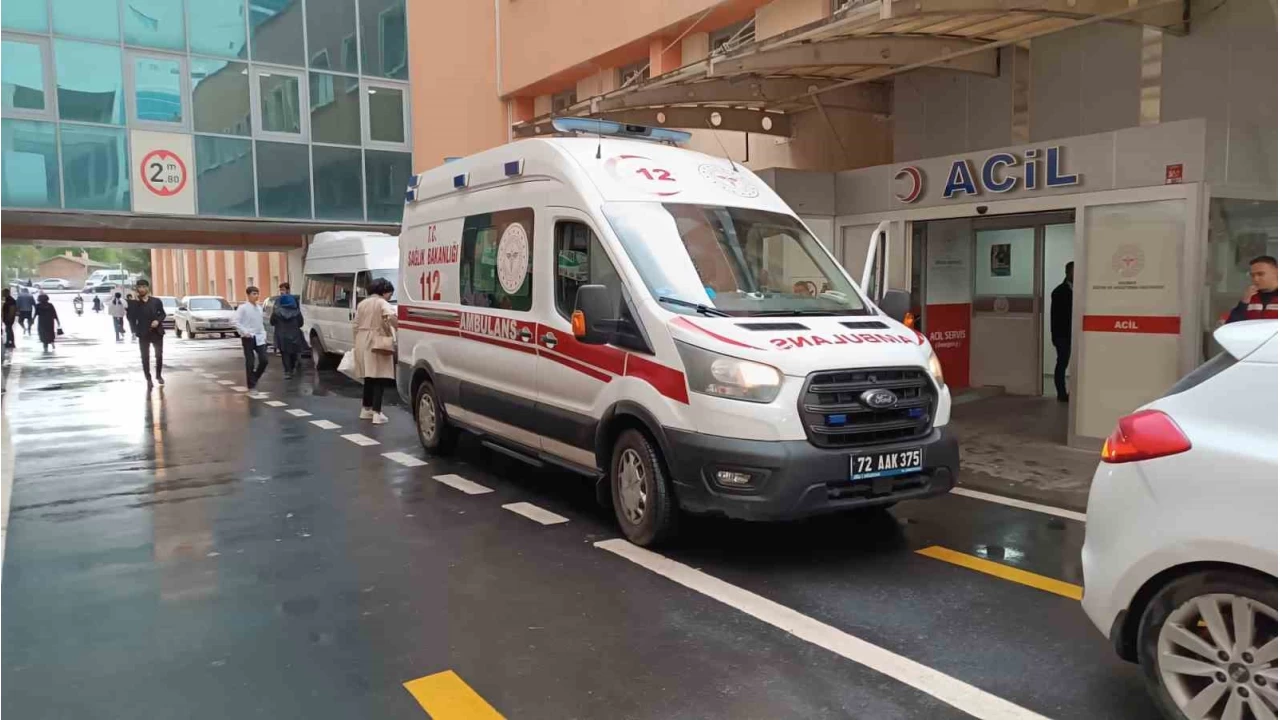 Batman'da 40 ��renci hastanelik oldu