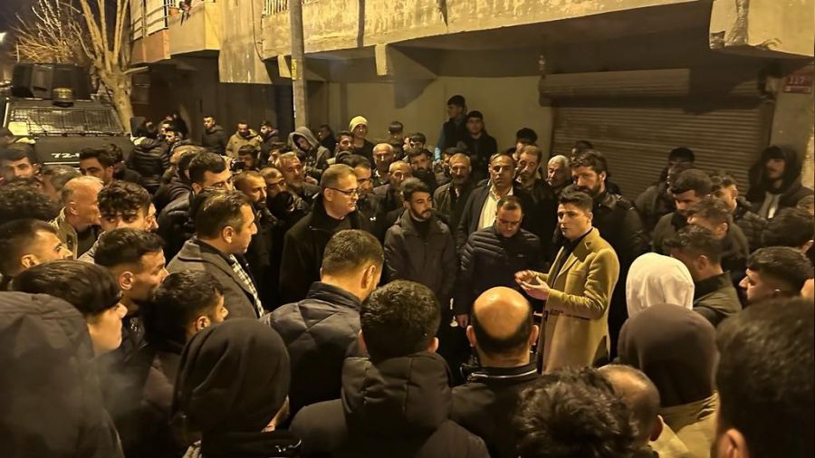 Batman'da mahalle sakinleri uyu�turucu sat�c�lar�na kar�� ayakland�