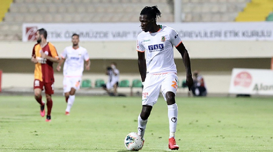 Beşiktaş, N’Sakala anlaştıklarını açıkladı