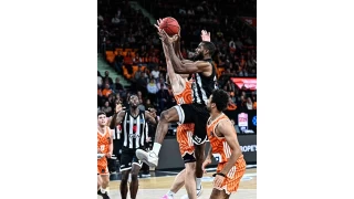 Beikta, Ratiopharm Ulm deplasmannda kazand