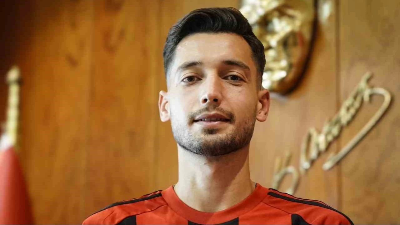 Be�ikta�, Tayyip Talha'y� Gaziantep'e kiralad�