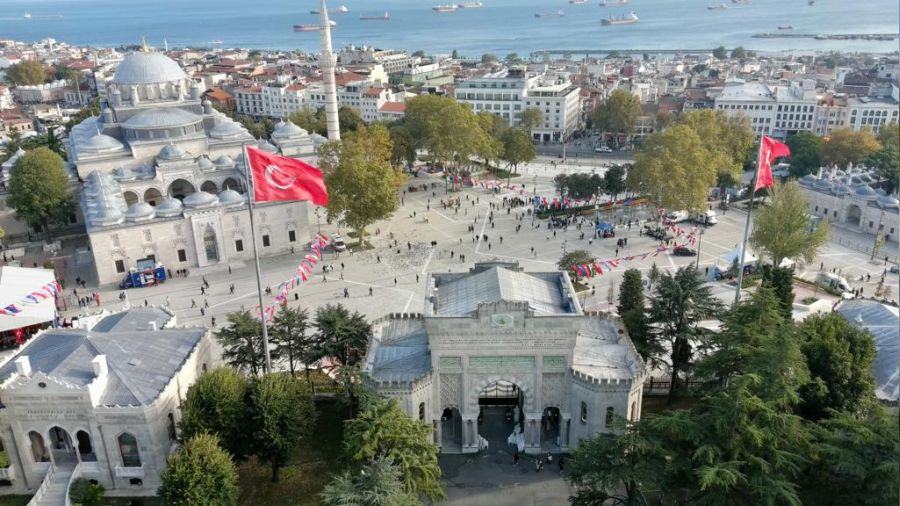Beyazıt Meydanı eski görkemine kavuştu