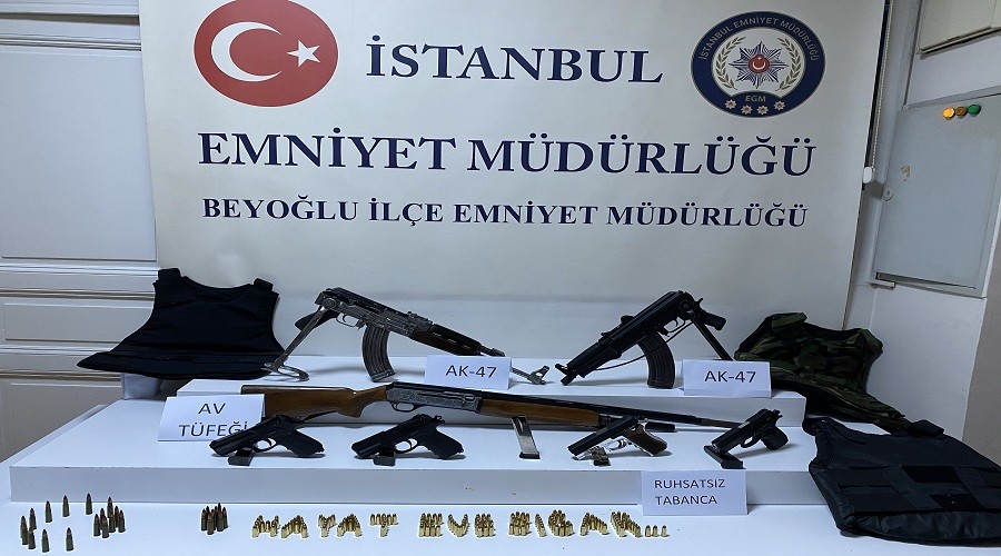 Beyolunda kalanikoflu atma