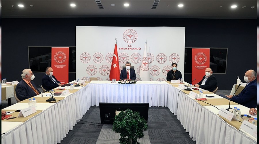 Bilim Kurulu toplantısına şok erteleme
