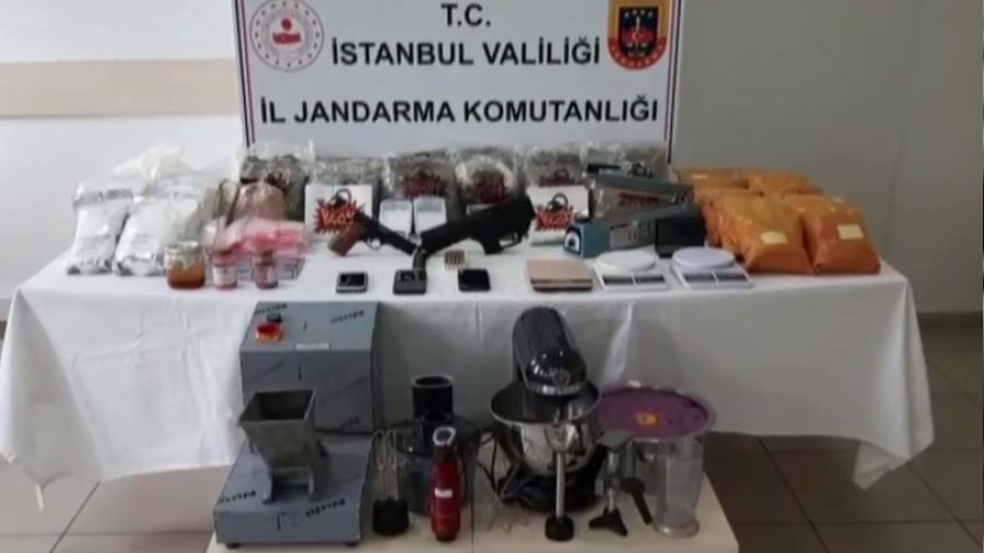 Bir ayda �stanbul'da 1 tona yak�n uyu�turucu madde ele ge�irildi