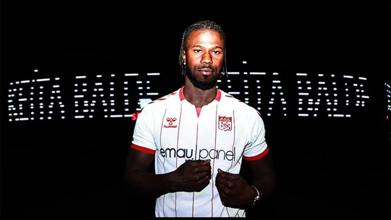 Bir zamanlarn yldz futbolcusu Sivasspor'da