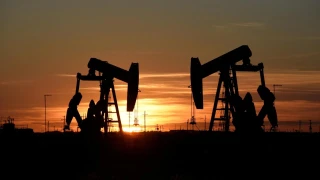 Brent petrol�n varili 100,39 dolar