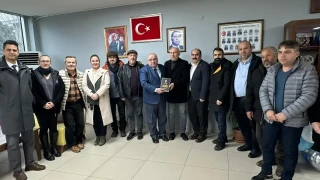 BTP Genel Ba�kan Yard�mc�s� Zeki Gara�o�lu Orhangazi�de sahadayd�