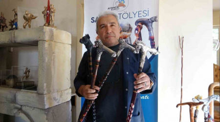 Bu bastonlar tarih ve kültür yayıyor