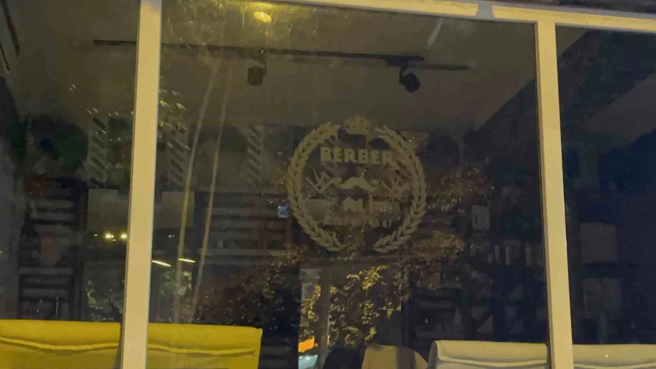 Bursa'da berber dükkanına silahlı saldırı: 1 ölü
