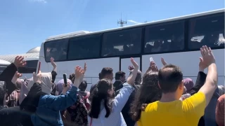 Bursa'da ilk hac kafilesi dualarla yola kt