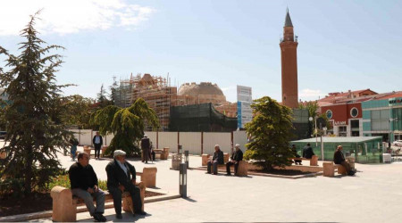 Cacabey Medresesinde restorasyon çalışmaları başladı