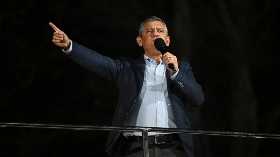 CHP Genel Başkanı Özel, partisinin Beykoz mitinginde konuştu