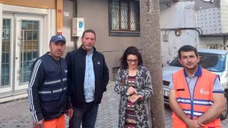 Çöpe attığı altınlarına geri kavuştu