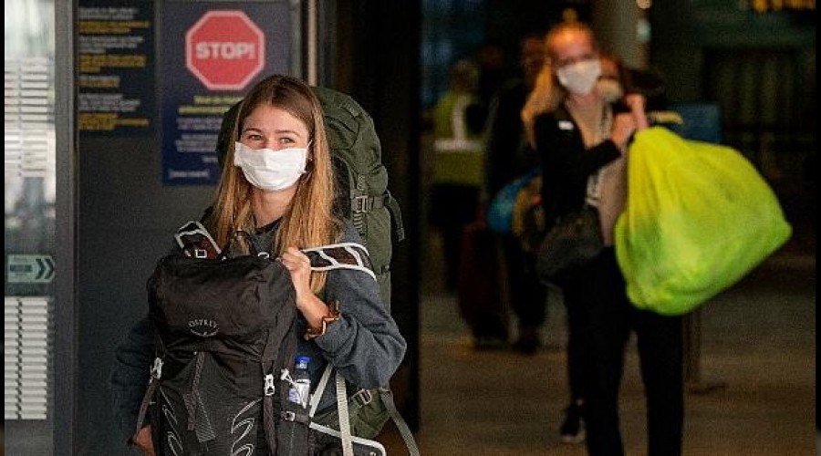 Danimarka'da Covid-19 kısıtlamaları genişletildi