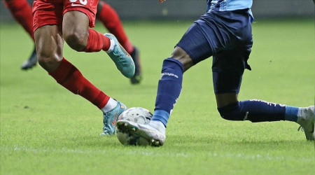 Demirspor İstanbul'da galibiyet peşinde