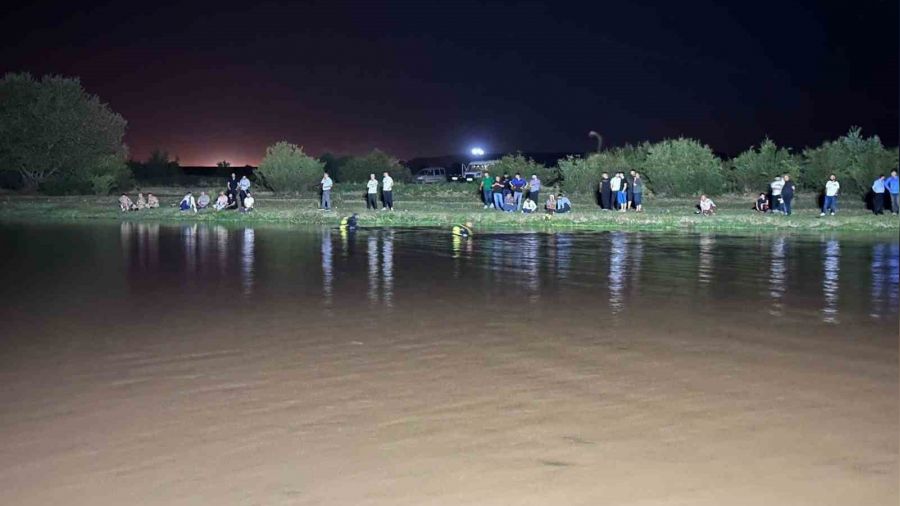 Dicle Nehri kenarında elbise ve ayakkabı bulundu