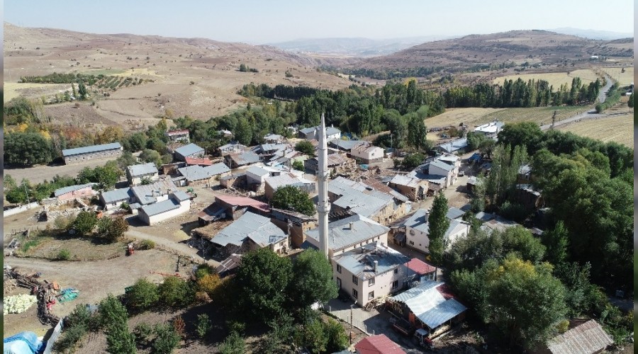 Dillerden dmeyen uzaktaki ky bu ky
