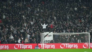 Dolmabah�e'de 'istifa' sesleri!