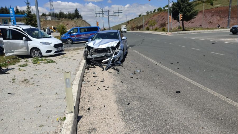 Elazığ'daki trafik kazasında 5 yaralı
