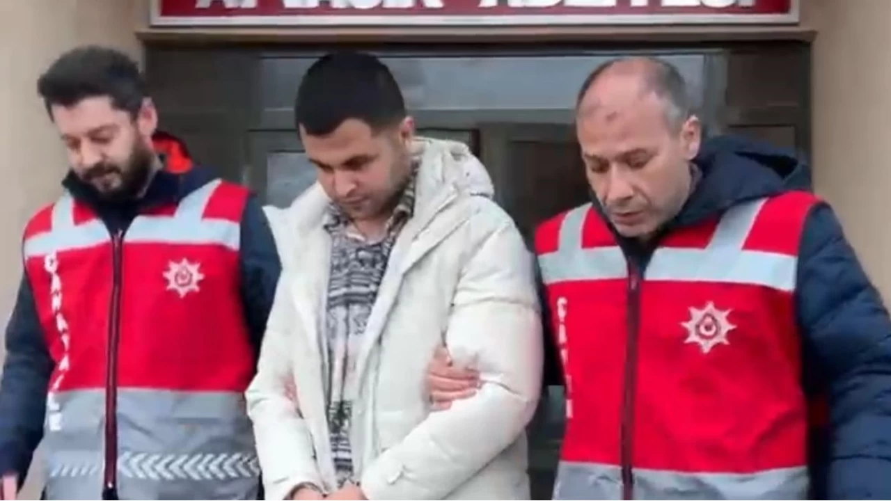 Emekli ��retmeni 25 milyon TL doland�rd�lar