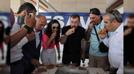 En fazla kadayıf dolmasını yemek için yarıştılar