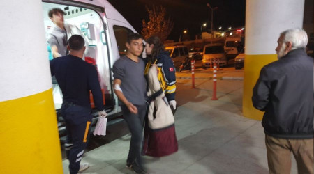 Erzincan'da gıda zehirlenmesi: 20 öğrenci hastaneye kaldırıldı