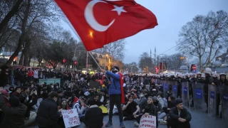 ‘Ev Genci’ tabiri: Neden ortaya çıktı, ne anlama geliyor?