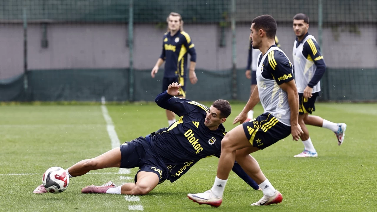 Fenerbahe zorlu Samsunspor deplasmannda