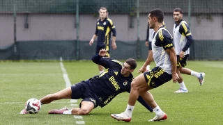 Fenerbahe zorlu Samsunspor deplasmannda