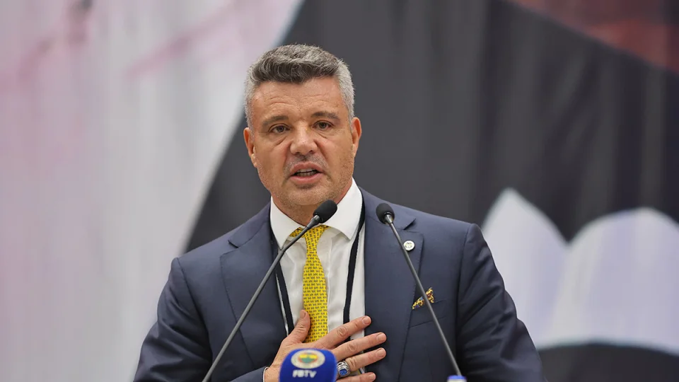 Fenerbah�e'de transfer �� cepheden s�r�yor