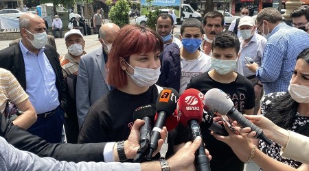 Fenomen 'tayt' giydiği için darp edildiğini iddia etti