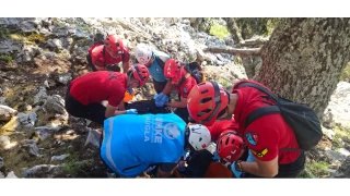 Fethiye'de kayalk alana den Alman yama parat pilotu ld