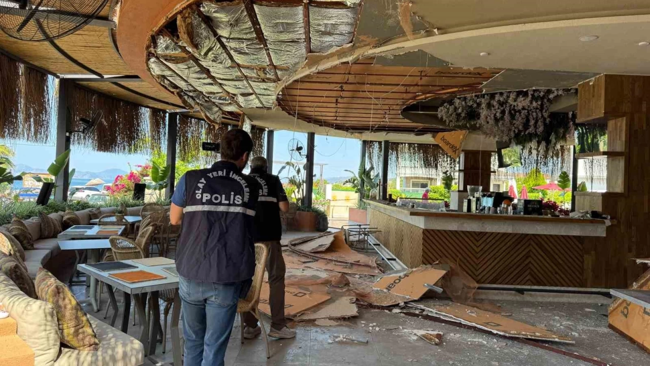 Fethiye'de restoranın tavanı çöktü: 5 yaralı